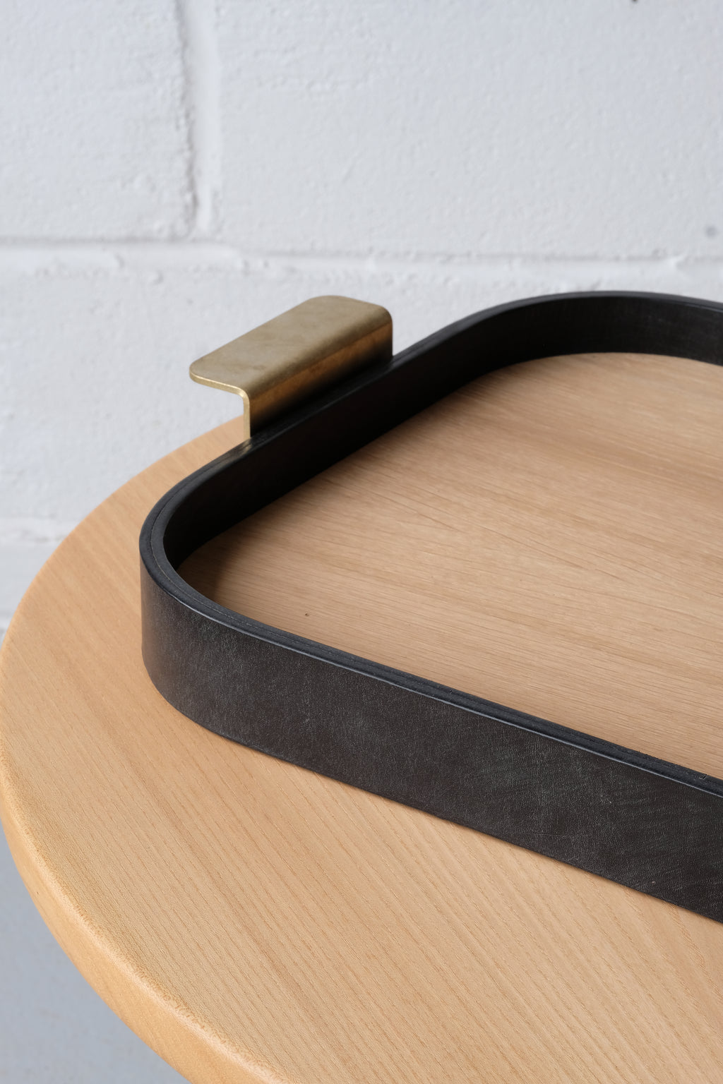 DAIS - Medium - Leather Tray