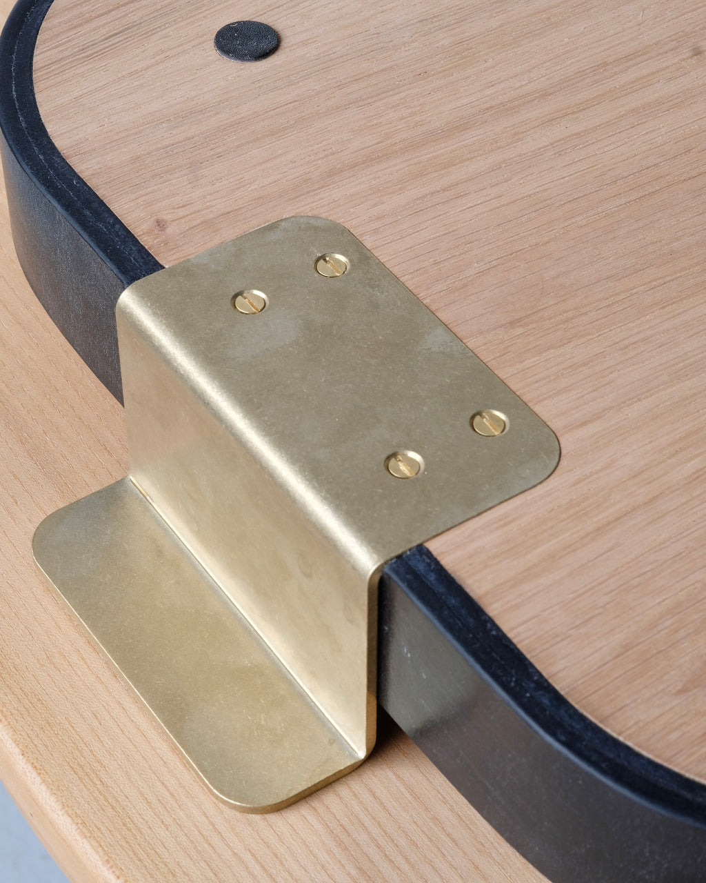 DAIS - Medium - Leather Tray
