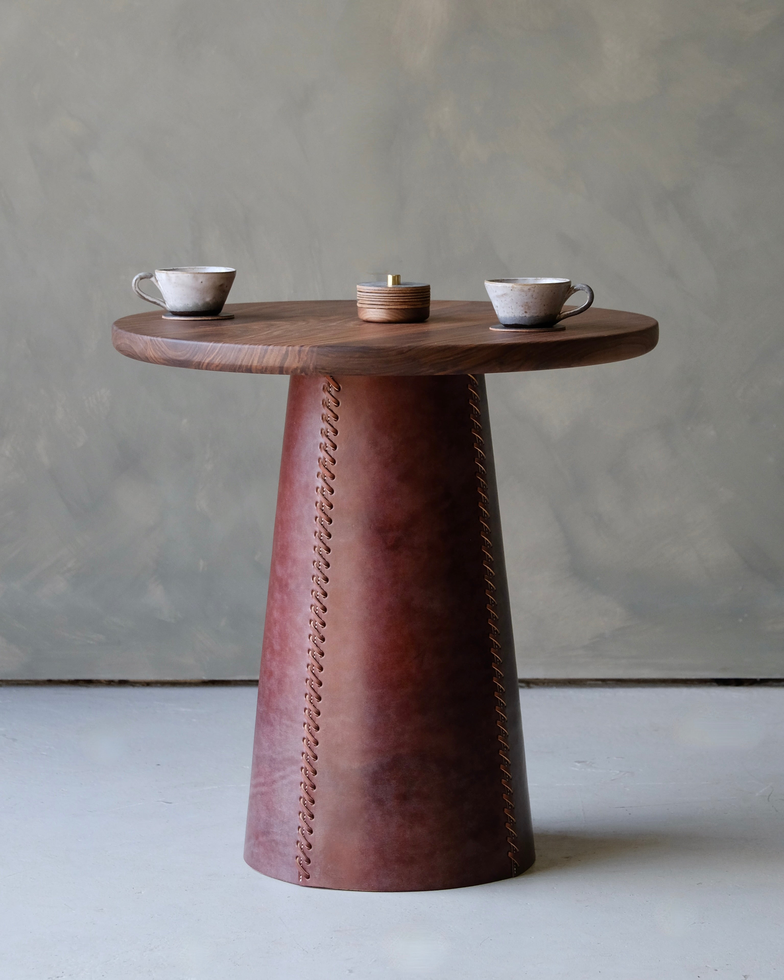 TAPER - Side Table