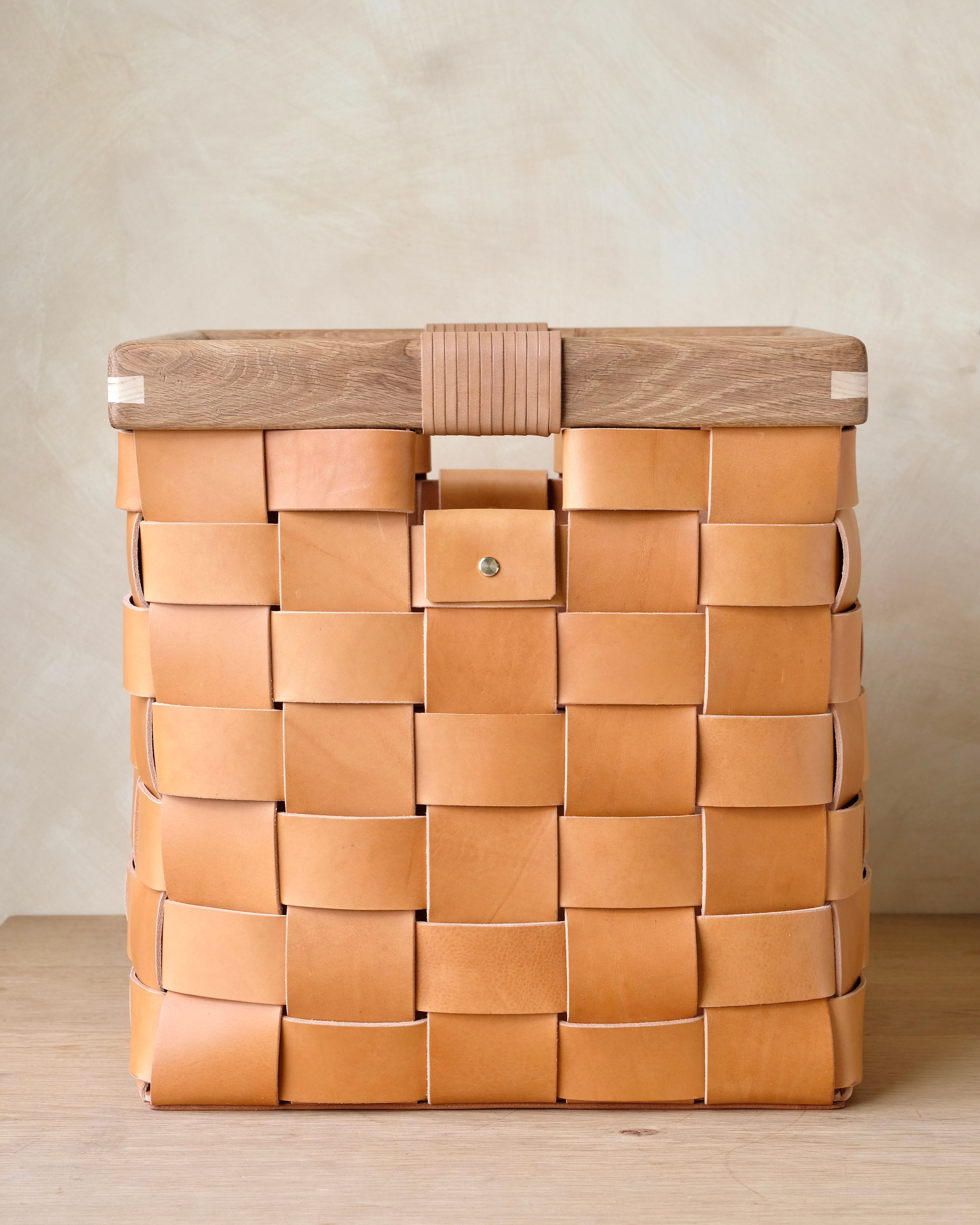 SERON - Medium - Woven Leather, Timber Framed Basket