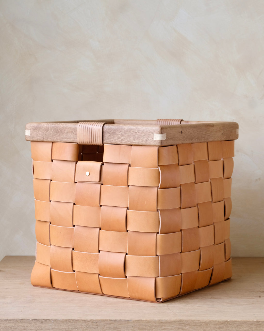 SERON - Medium - Woven Leather, Timber Framed Basket