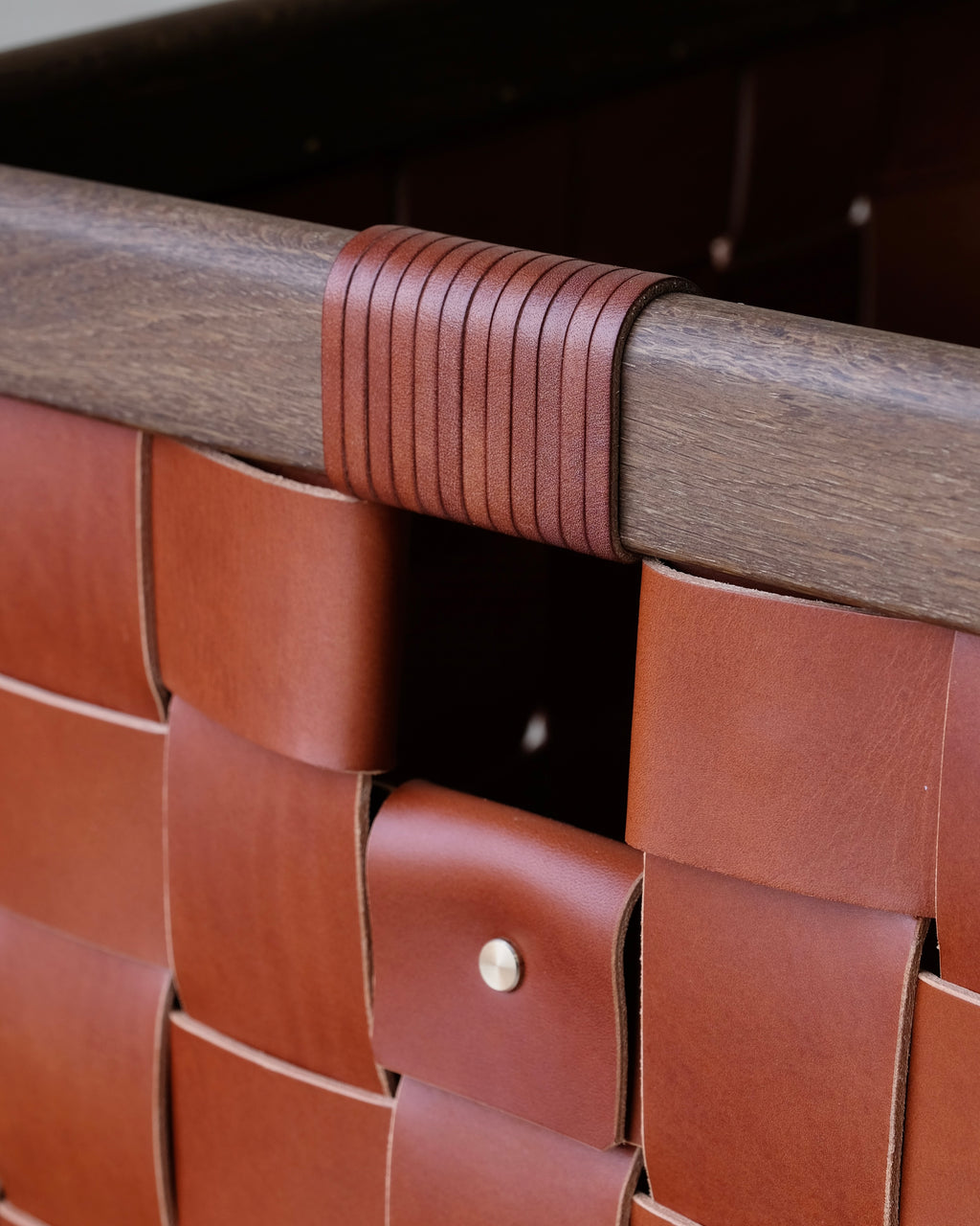 SERON - Large - Woven Leather, Timber Framed Basket