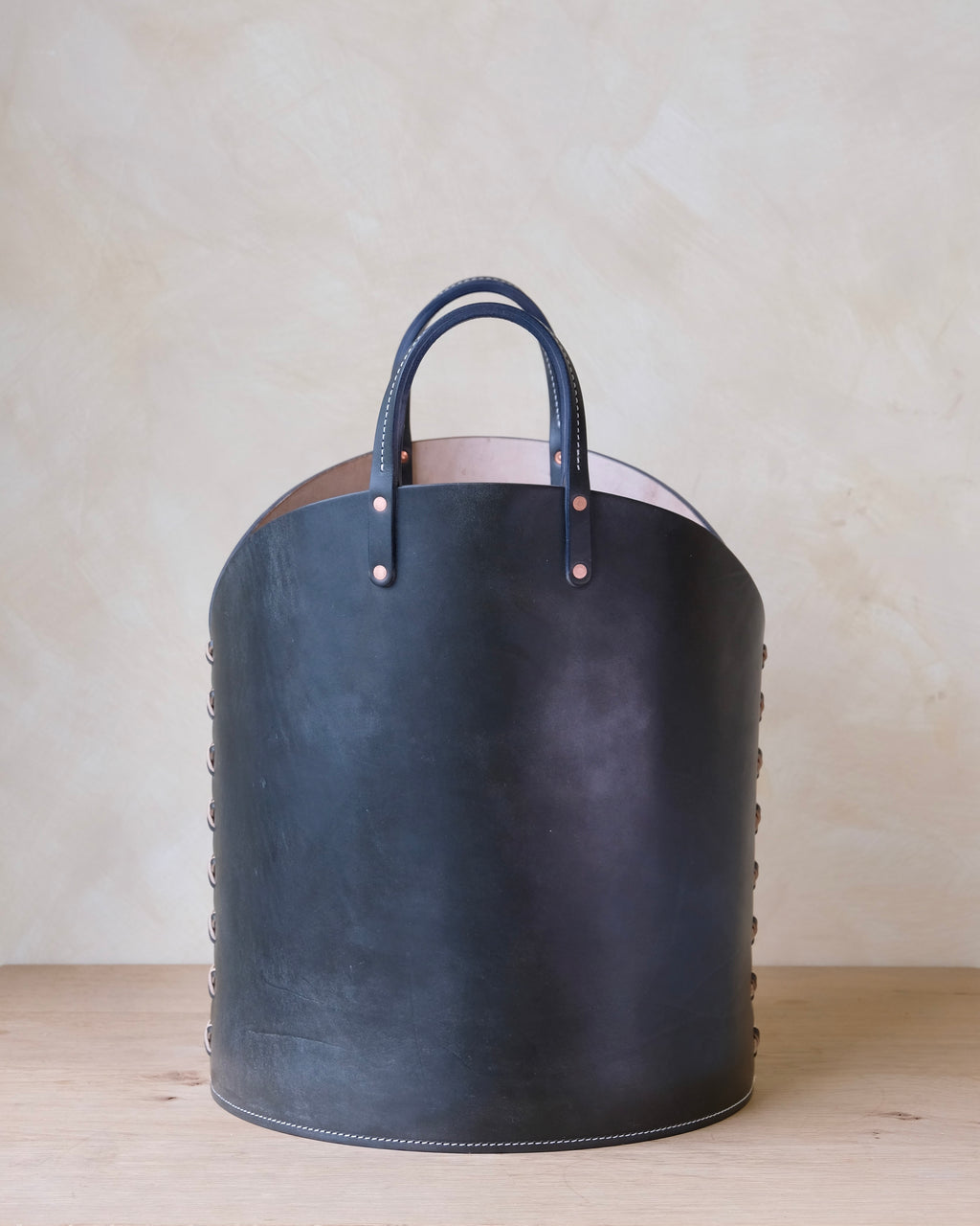 Medium Leather Log Basket